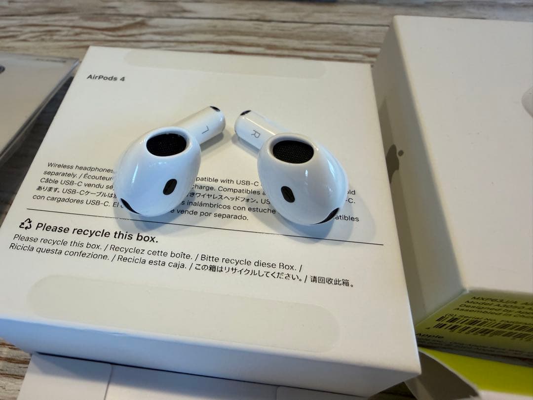 3回使用美品Apple AirPods 4ノイキャン無し