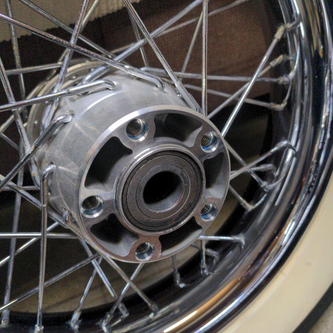 ハーレー　純正　ソフテイル ホイール　タイヤ　16インチ　リア　ホワイトリボン