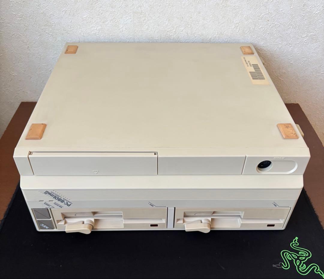 PC-8801mkII 本体とキーボード 動作品