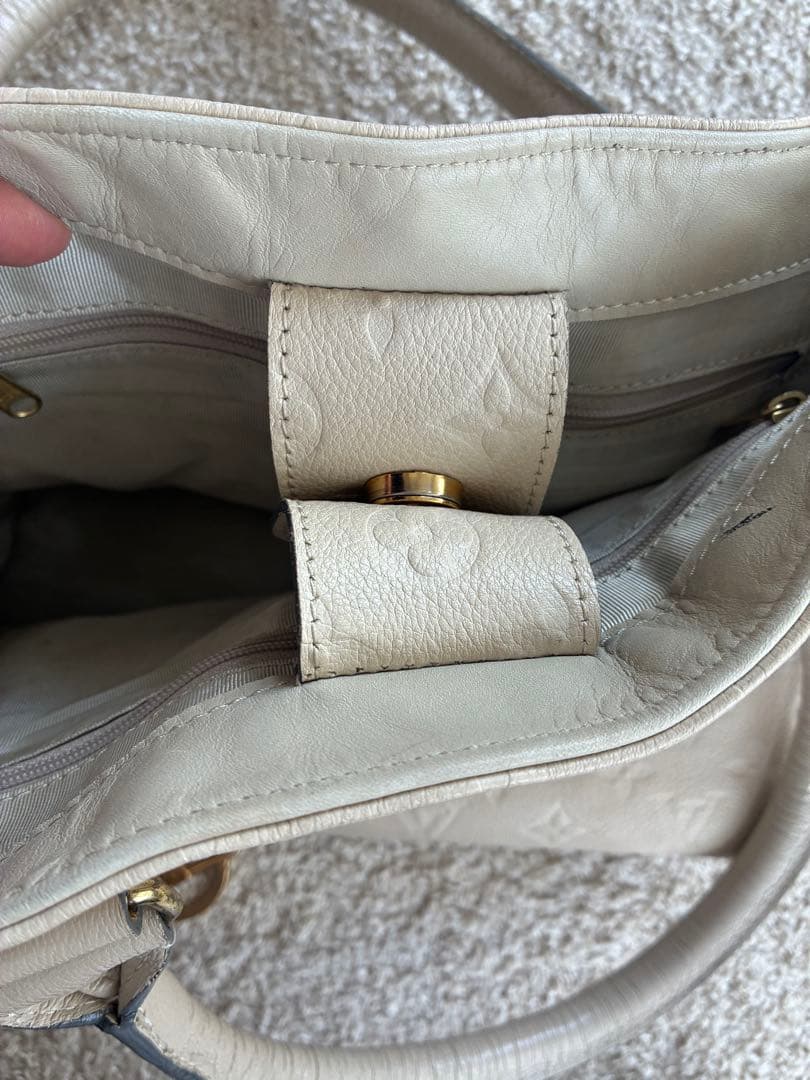 LOUIS VUITTON モノグラムアンプラント　レザーバッグ　オフホワイト♡