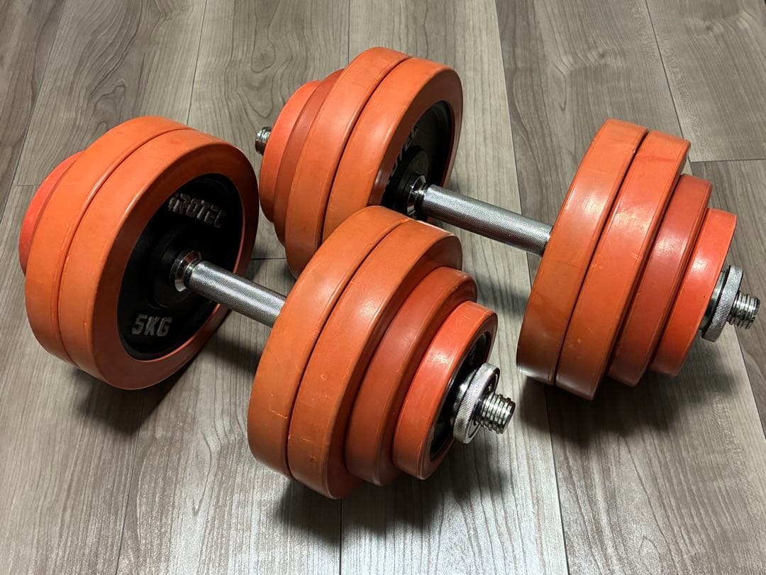 トレーニングベンチとダンベルセット3セット