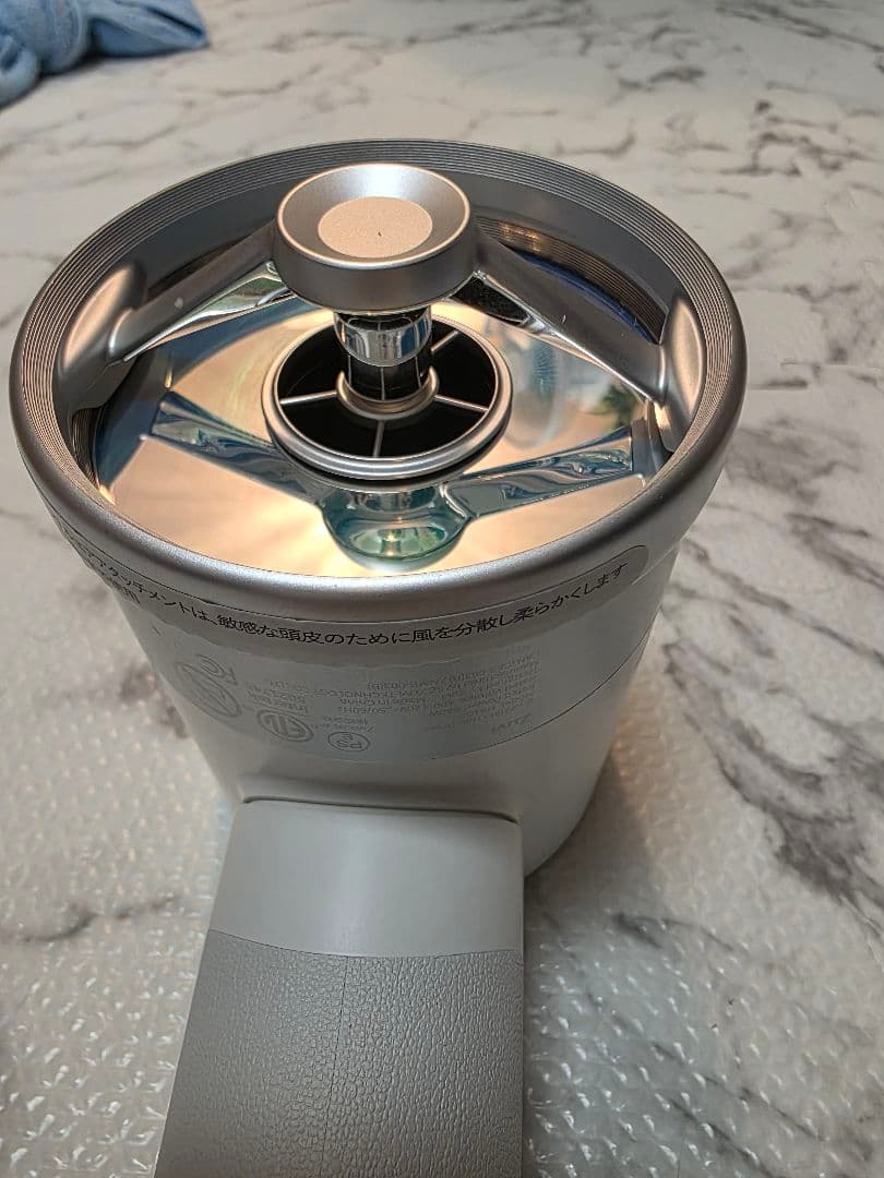 Zuvi ヘアドライヤー