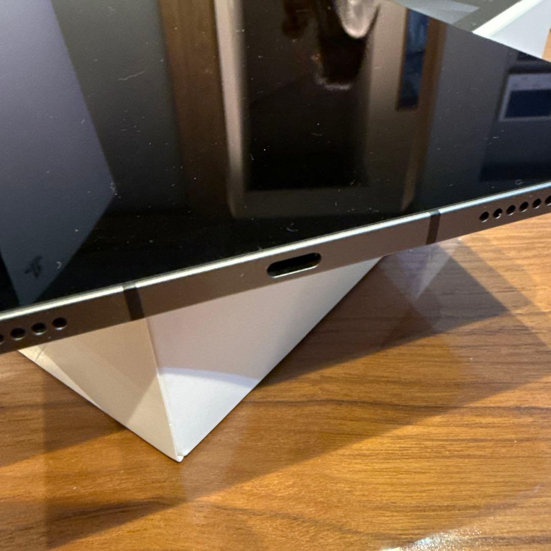 iPad 10.9インチ スペースグレー 64G Magic Keyboard付