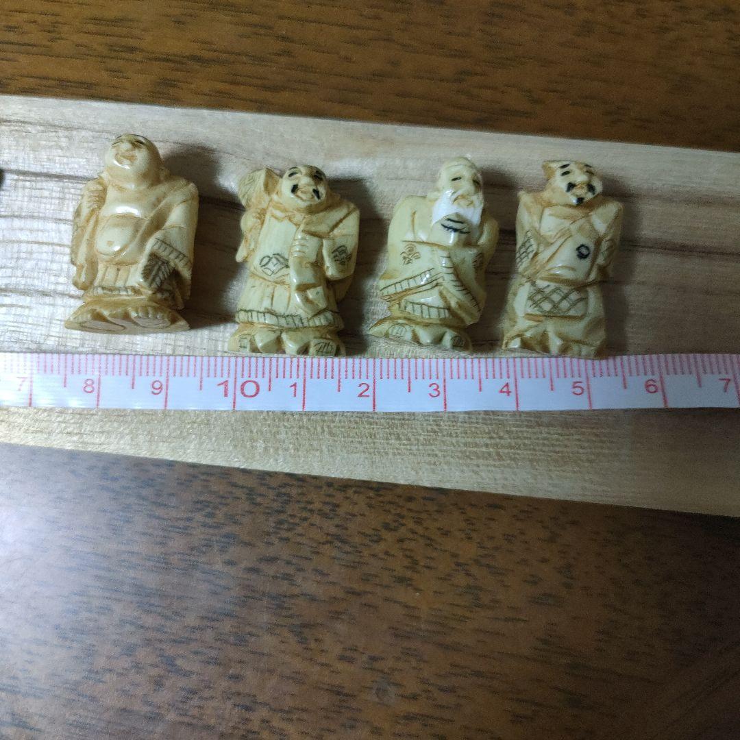 象牙色の七福神彫刻 7体セット　 中国骨董　アンティーク