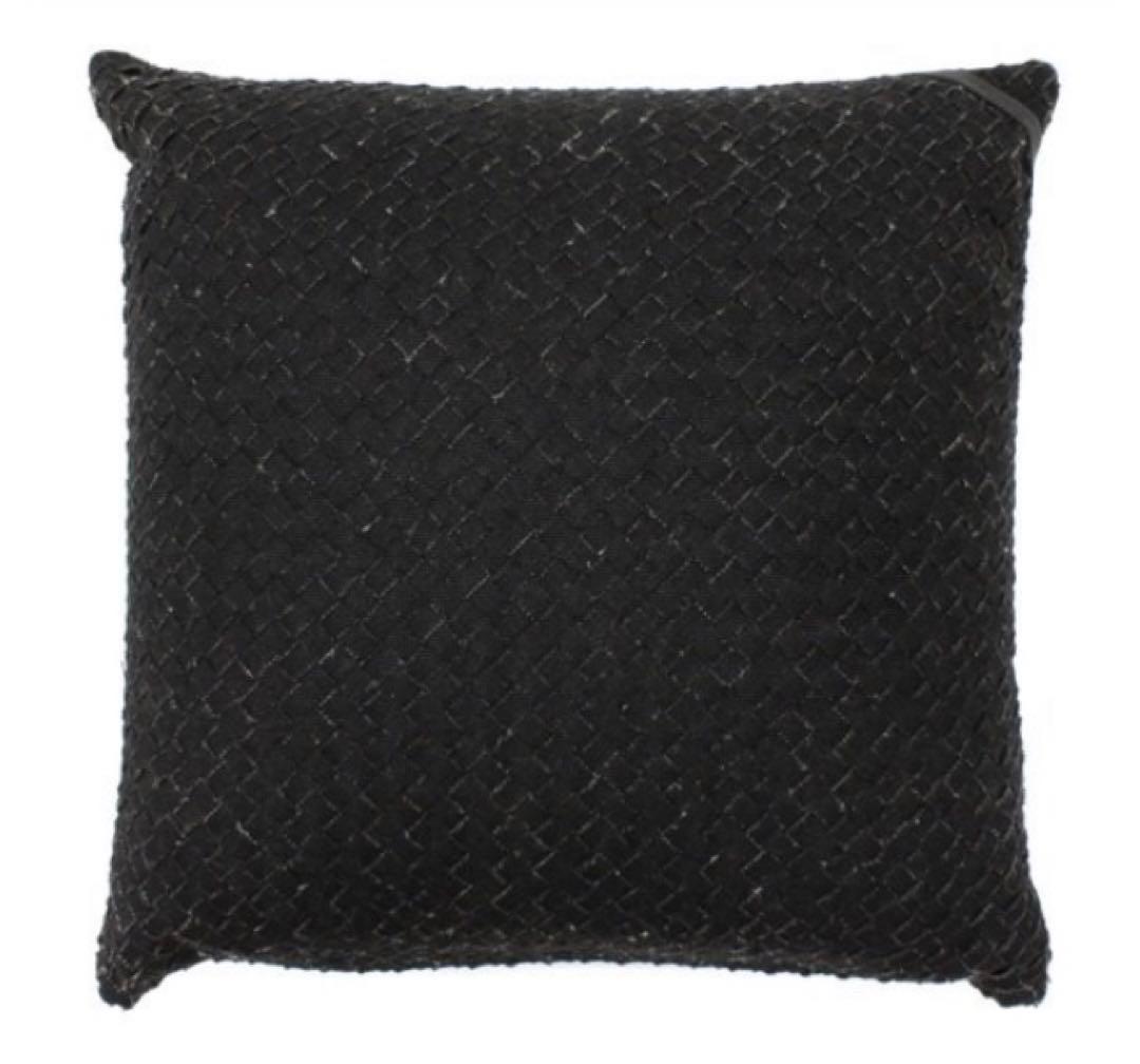 激レア　ボッテガヴェネタ　ブラックリネン　キャンバス　イントレスクエアクッション