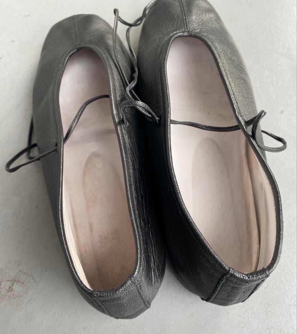 sui スイ　レースアップシューズ　24cm