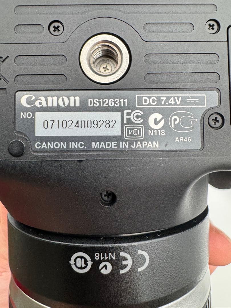 Canon EOS Kiss X5本体 18-55mmレンズ付き キャノン