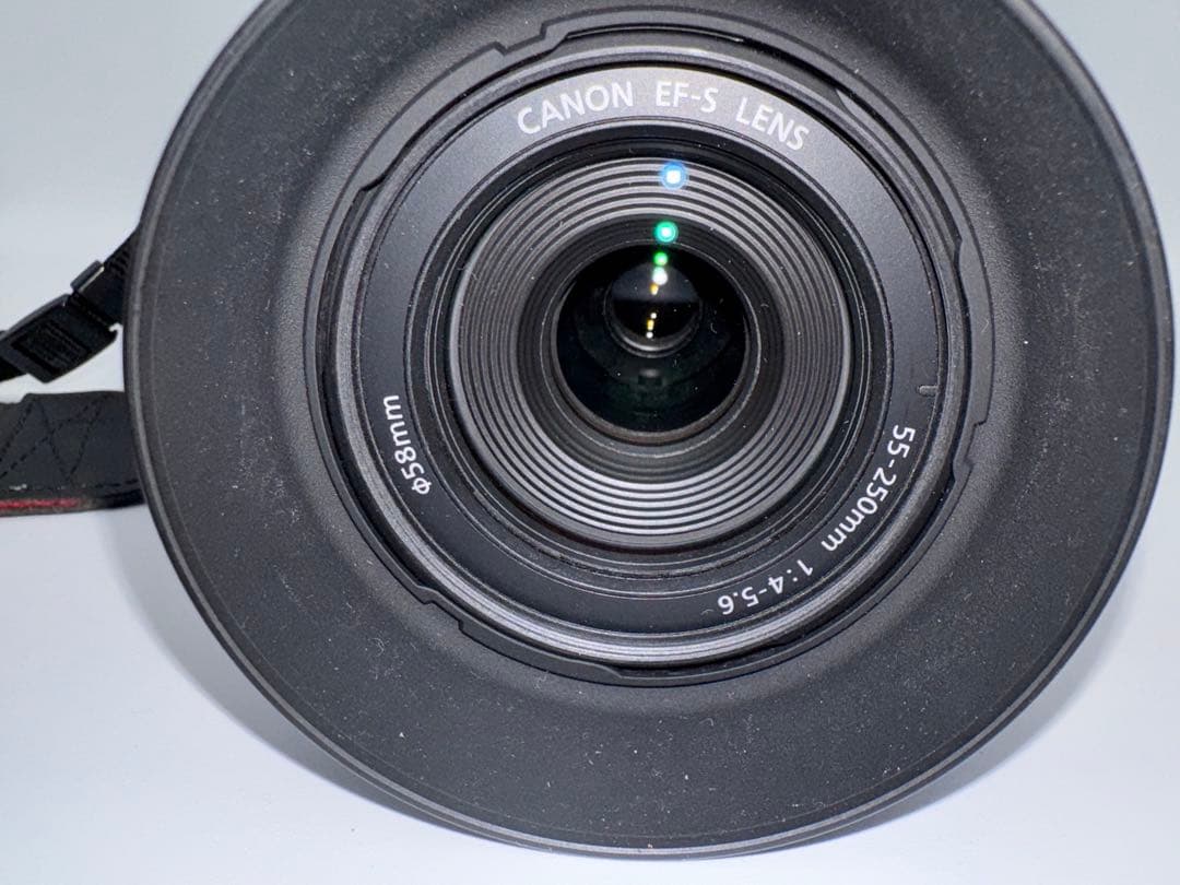 Canon EOS Kiss X5本体 18-55mmレンズ付き キャノン