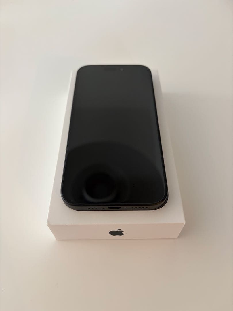 【24h以内発送】iPhone15 128GB 本体 + シリコンケース