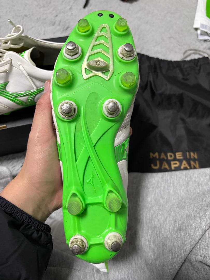 ミズノ　モレリアネオ　サッカーシューズ ホワイト/グリーン