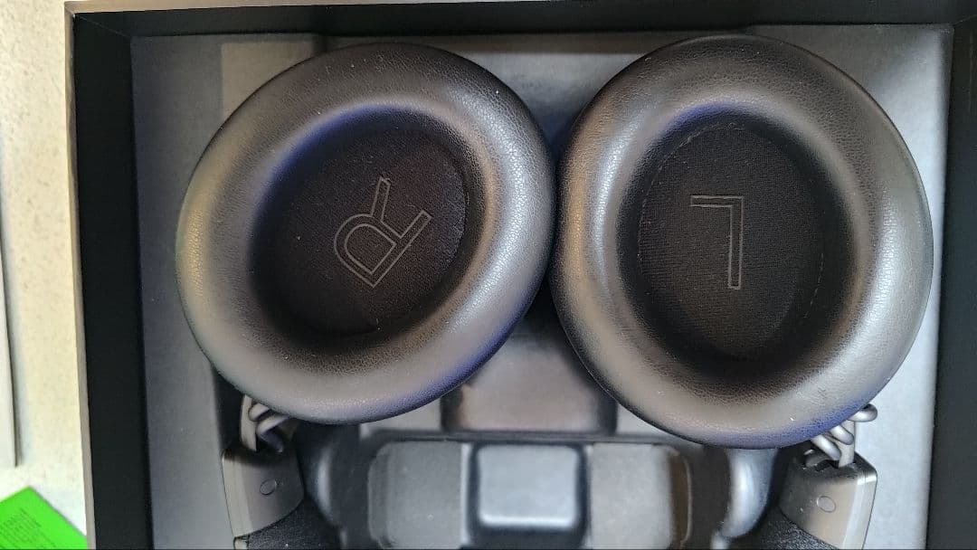 Razer Kraken Pro ワイヤレスゲーミングヘッドセット+スタンド