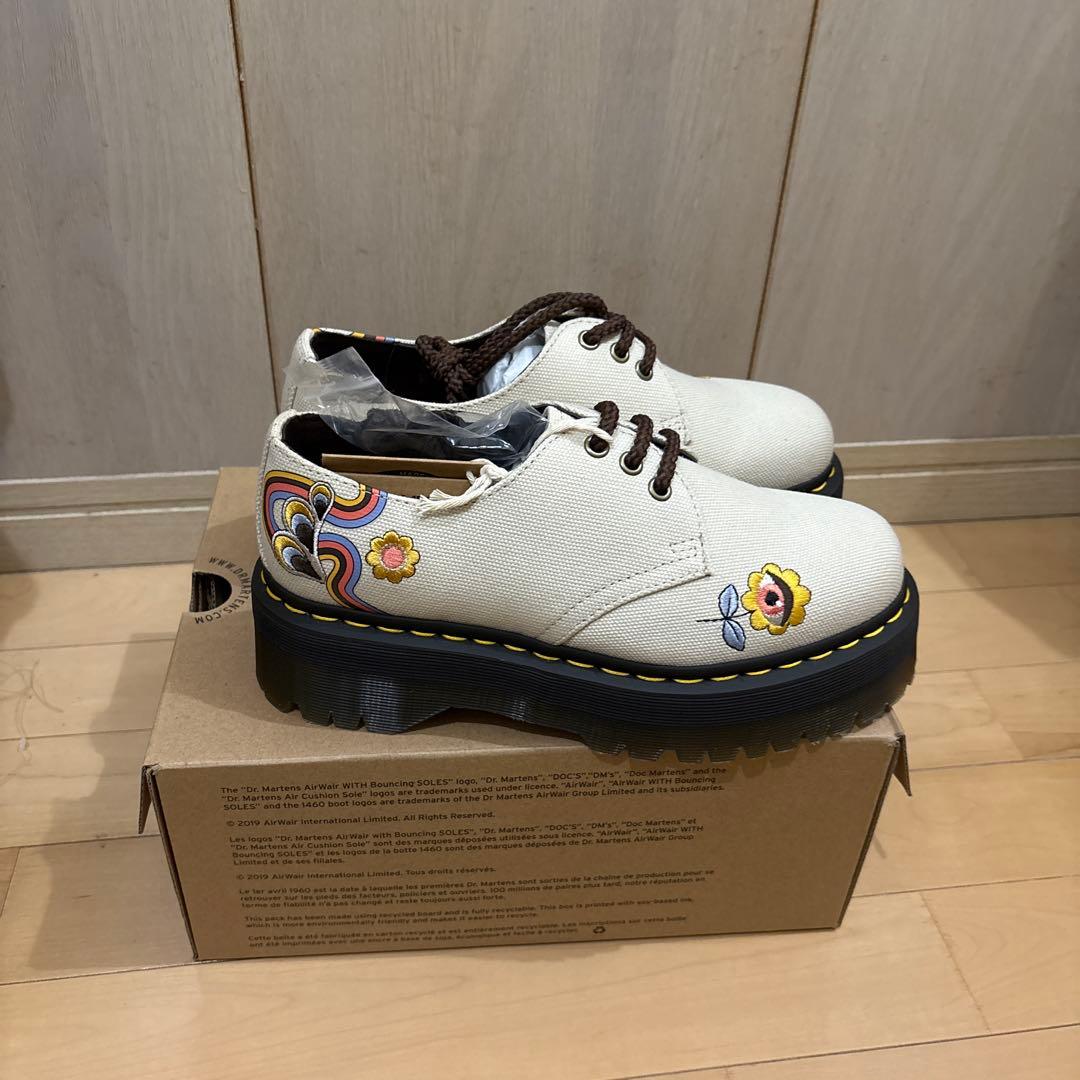 Dr. Martens 1461 アイボリー 花柄刺繍　最終値下げ
