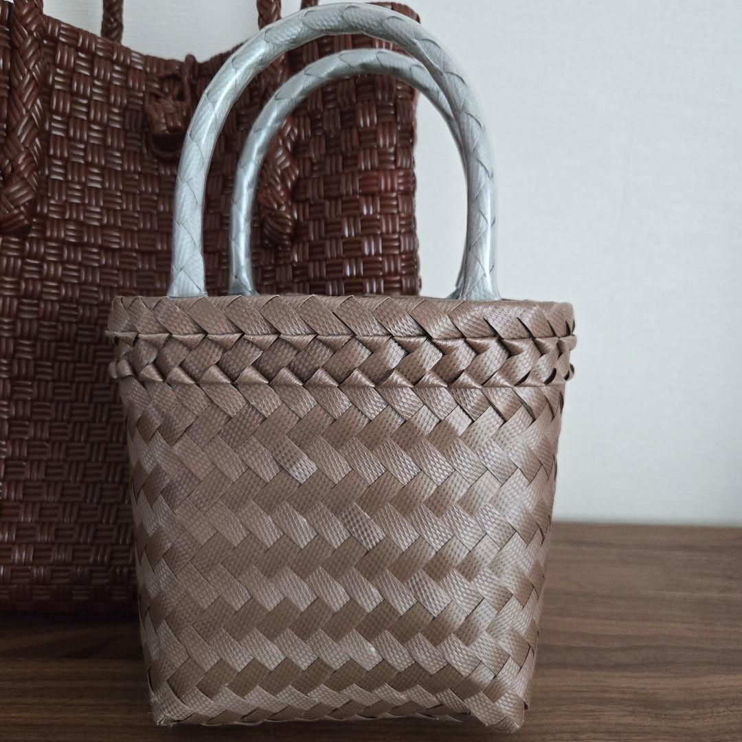 メケアリサ　グミバック　M　メケアリバック XS