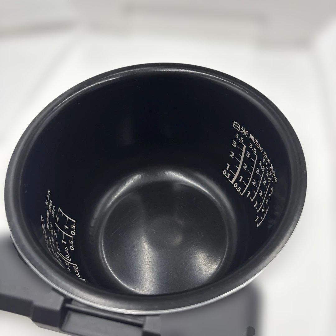 美品　TOSHIBA 東芝 炊飯器 3.5合 RC-6PXR 2022年製