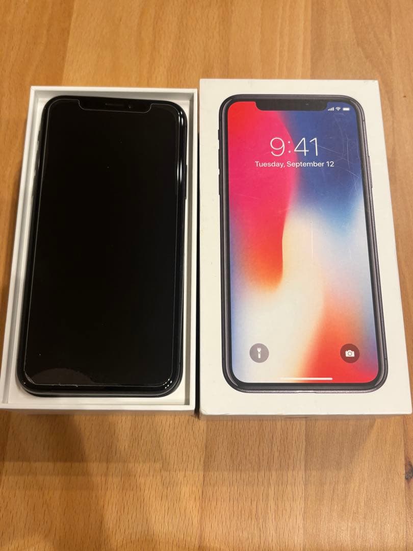 iPhone X スペースグレー　64GB