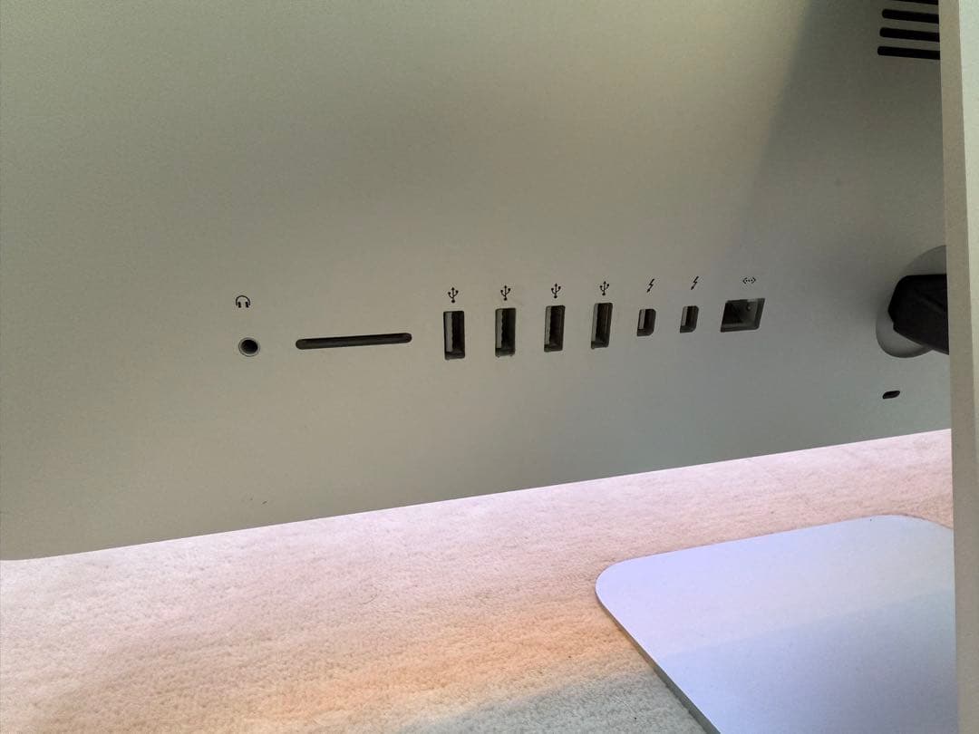 Macデスクトップ iMac 4K, 21.5-inch, Late 2015 2TB 16GB