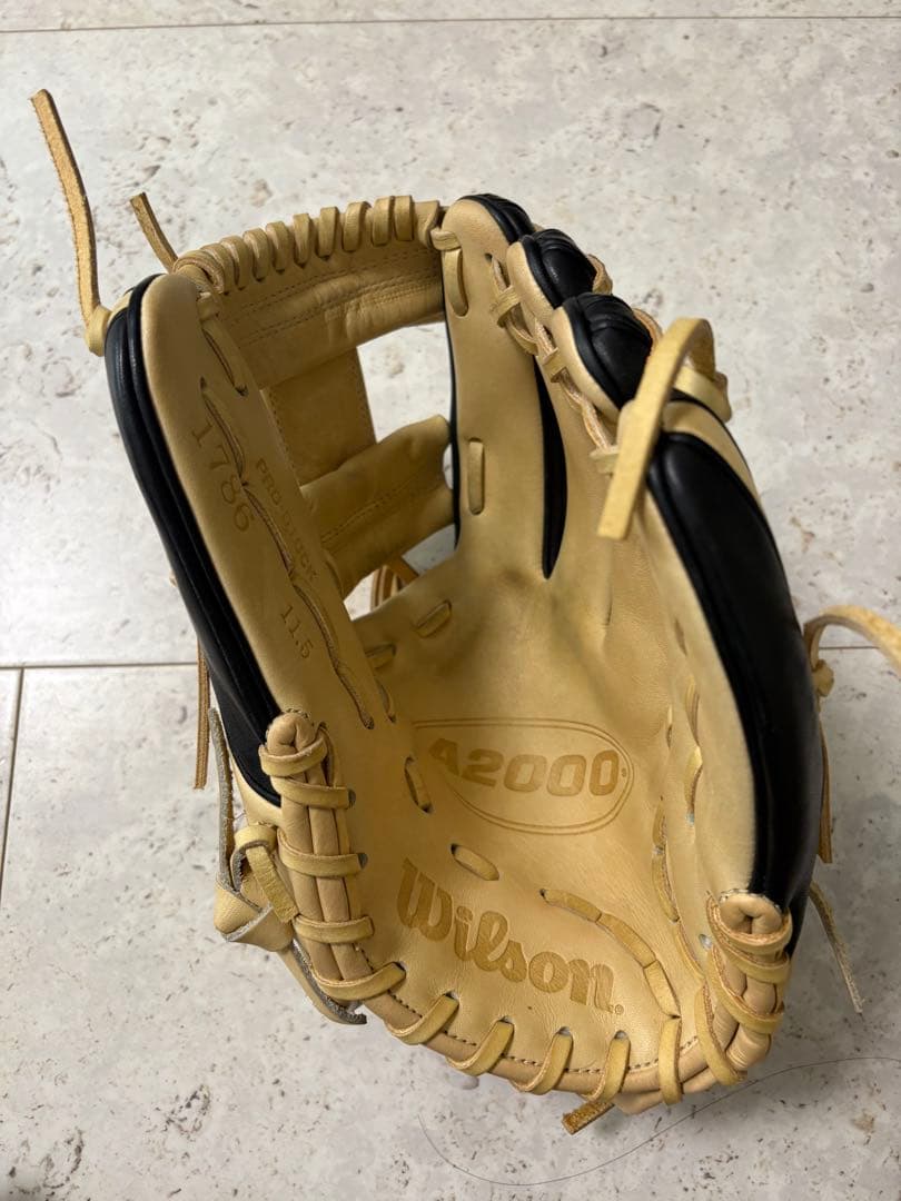 Wilson A2000 硬式グローブ 右投げ用　US限定