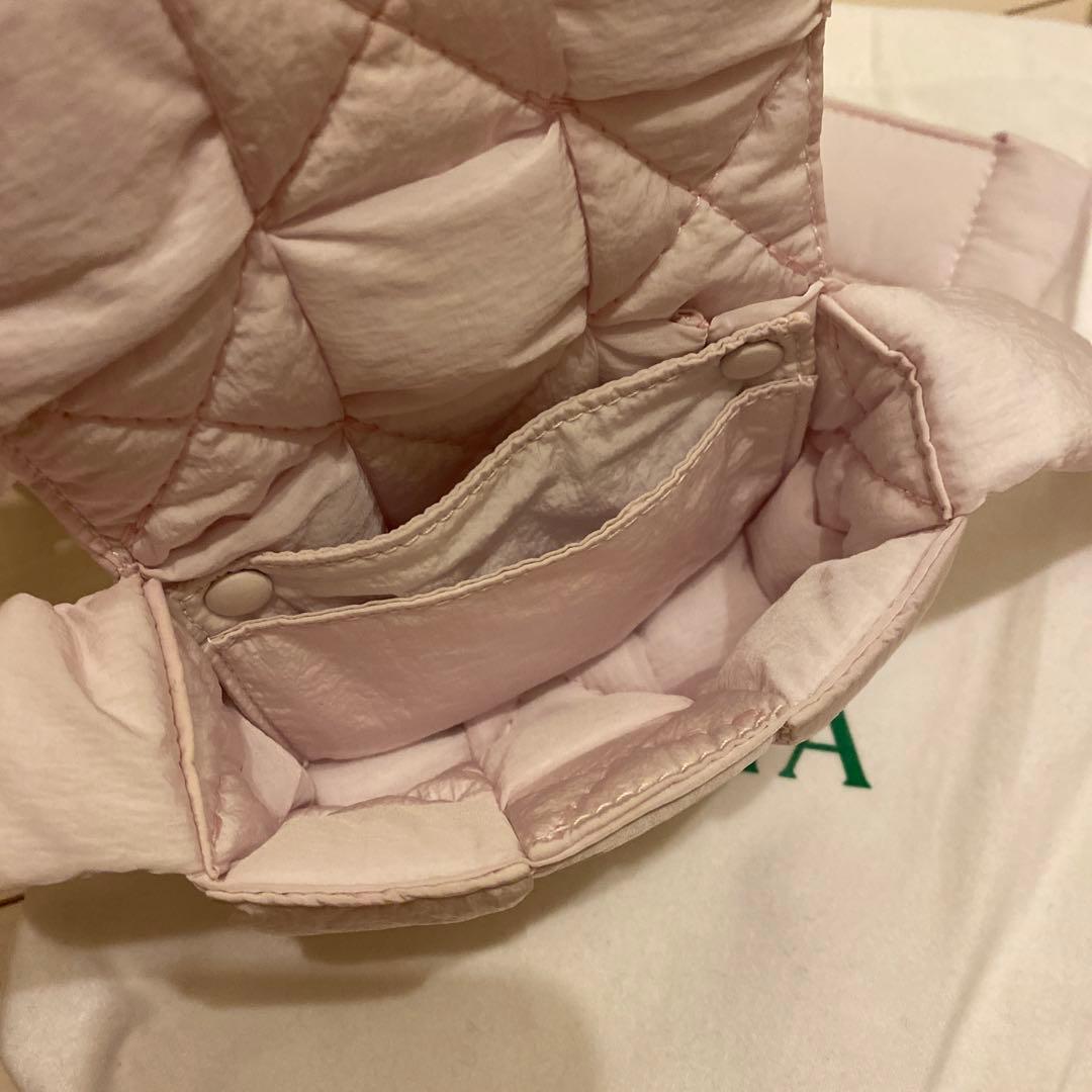 BOTTEGA VENETA ミニカセットバッグ