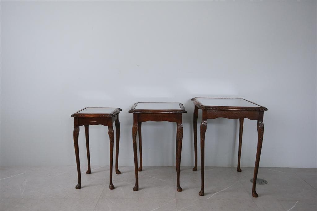 英国アンティーク猫脚ネストテーブル3台/木製机/サイドテーブル(88-11)