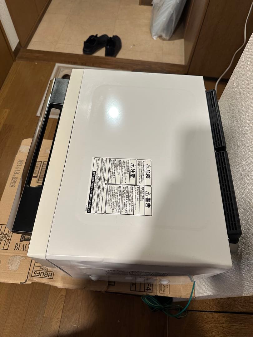 東芝過熱水蒸気石窯オーブンレンジ 　ER-SD3000(W) 2020年製