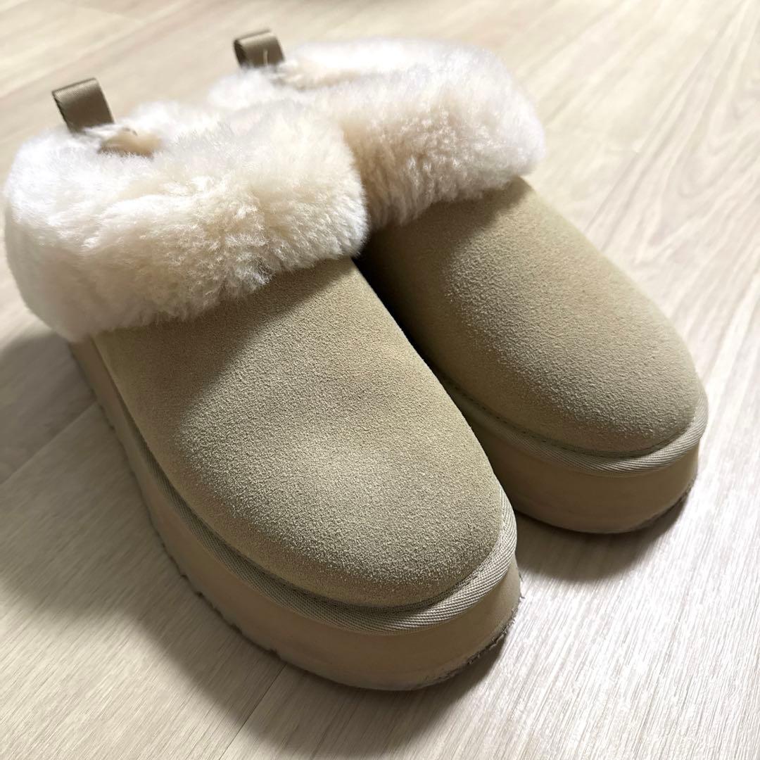 UGG×SNIDEL WTAZZELLE ベージュファームートンブーツ24