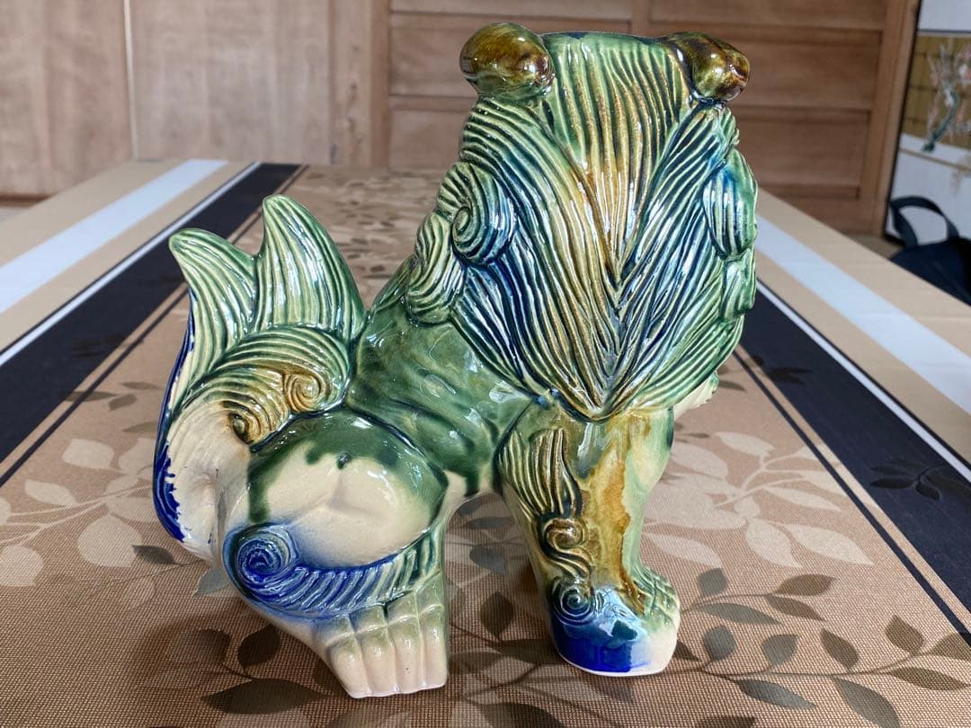 【希少】陶器製 碧青シーサー2体（1体タテ22cmヨコ22cm奥行14cm）