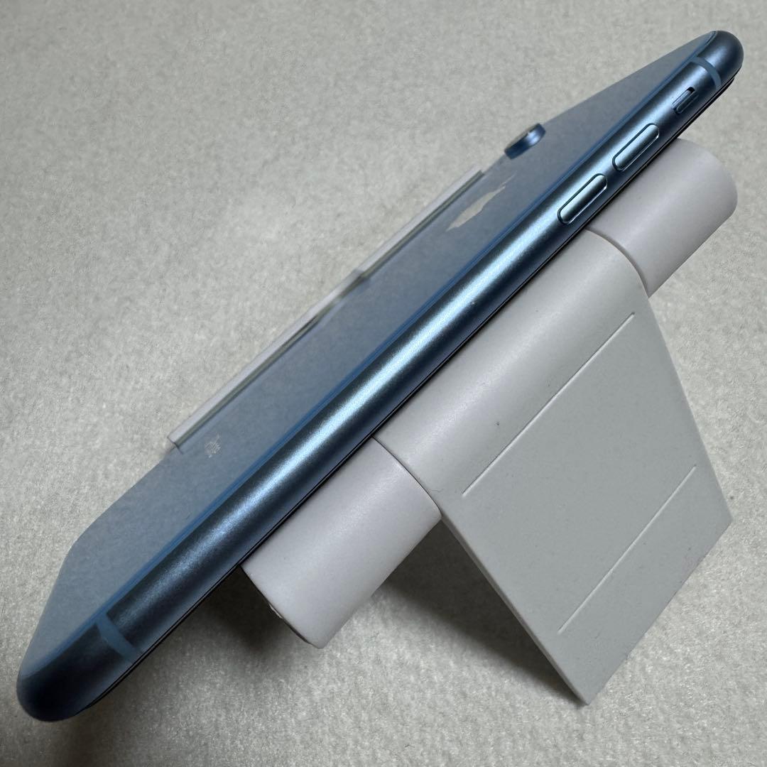 iPhone XR 64GB ブルー au