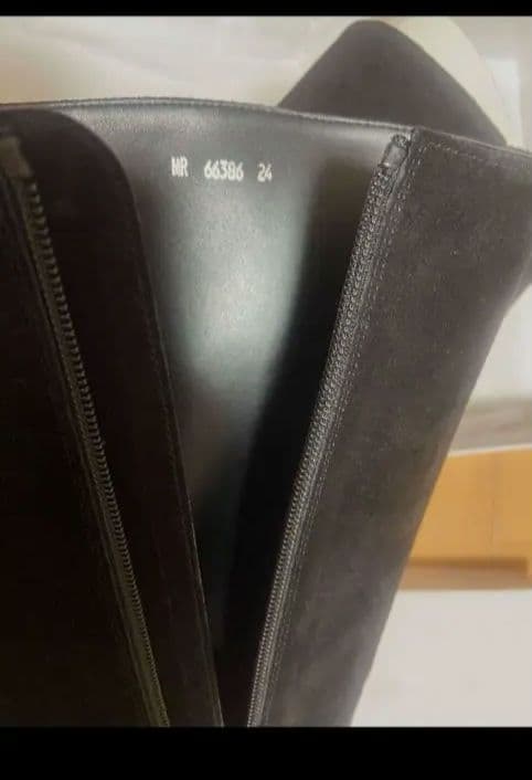 ダイアナ スエード ロングブーツ 中ヒール