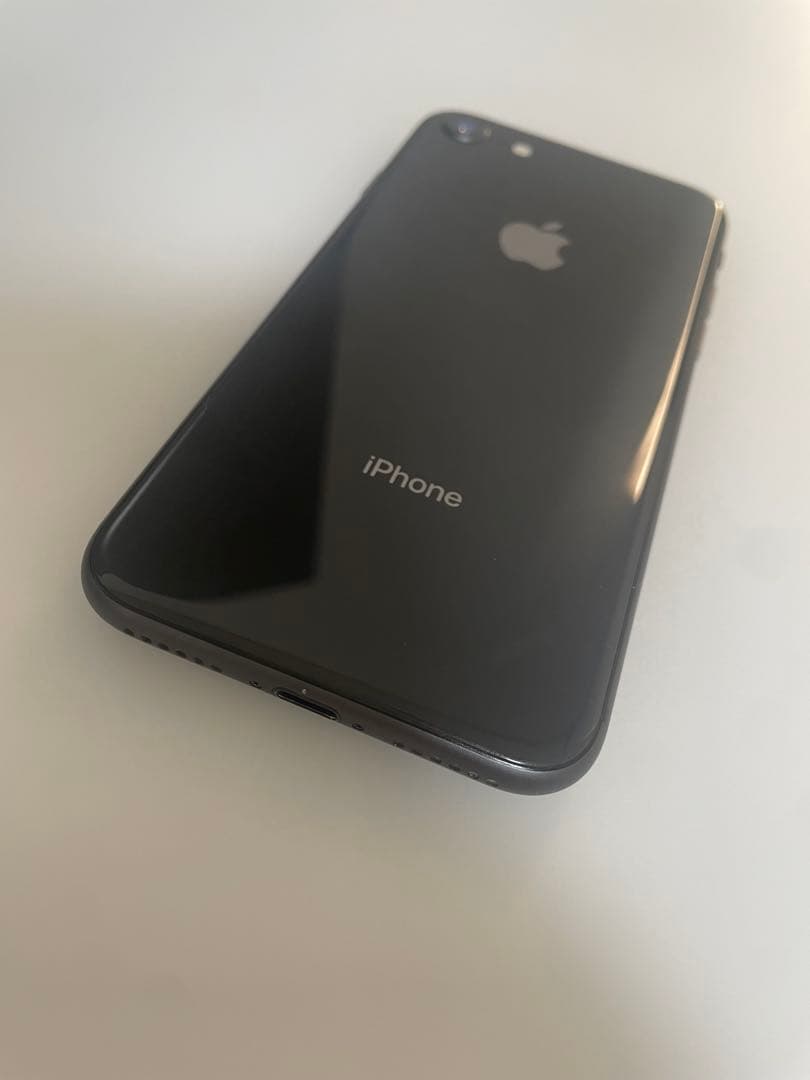 美品★ iPhone8 64GB スペースグレイ バッテリー92% SIMフリー