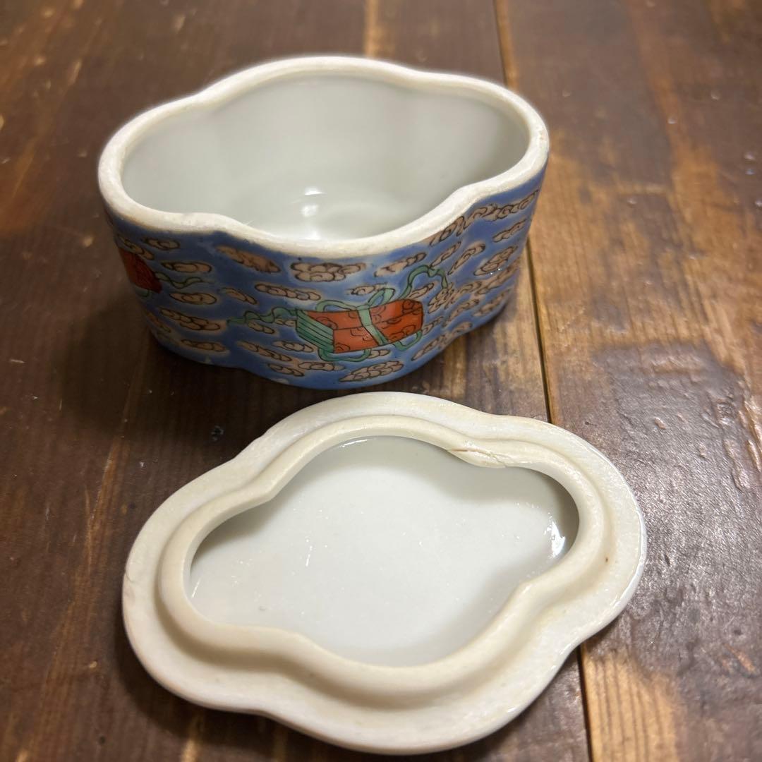 中国古美術　アンティーク　清朝期　粉彩　大清乾隆年製款 香合　蓋物