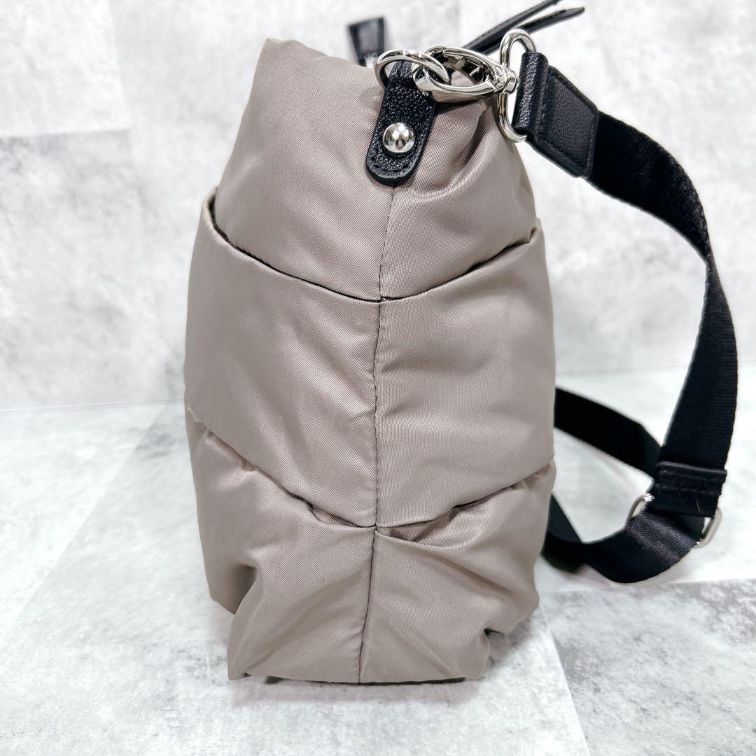 【極美品】le camouflage tribe ショルダーバッグ ナイロン