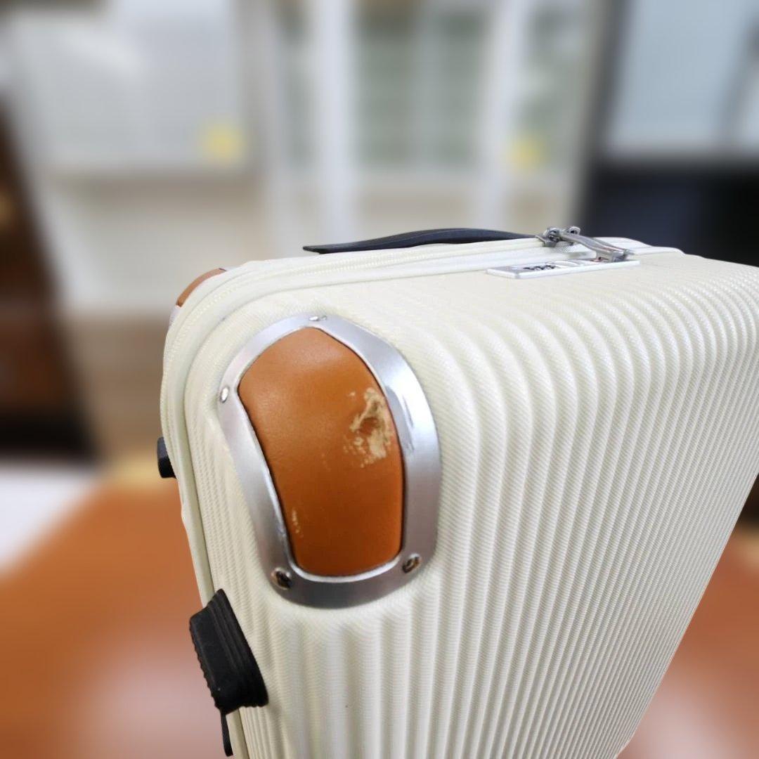 ★スイスミリタリー　スーツケース　38.5L　SM-C920　機内持ち込みサイズ