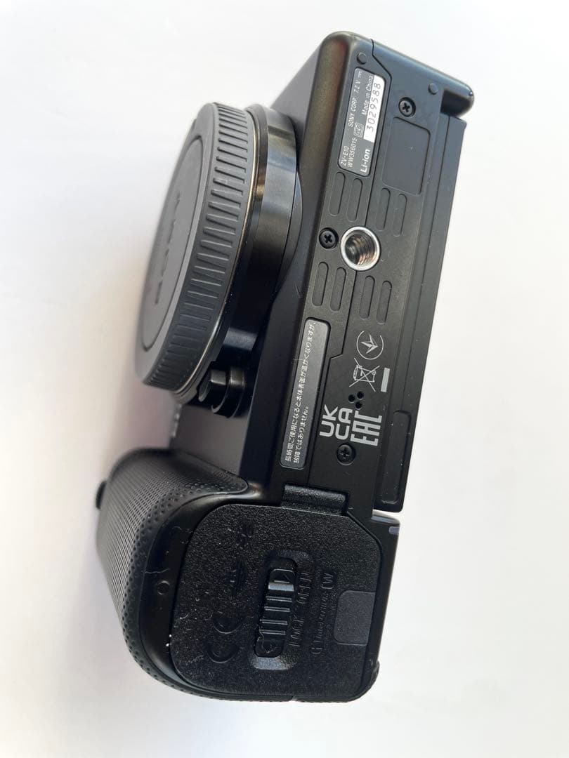 SONY ZV-E10 ミラーレス一眼 本体と付属品　smallRig のリグ