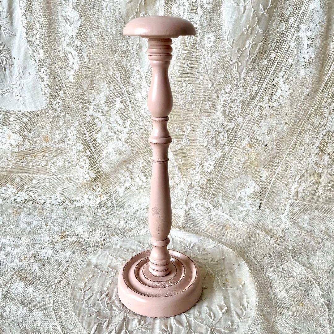 ストロベリーミルクピンクのハットスタンド　フランスアンティーク　ベビー　ドール