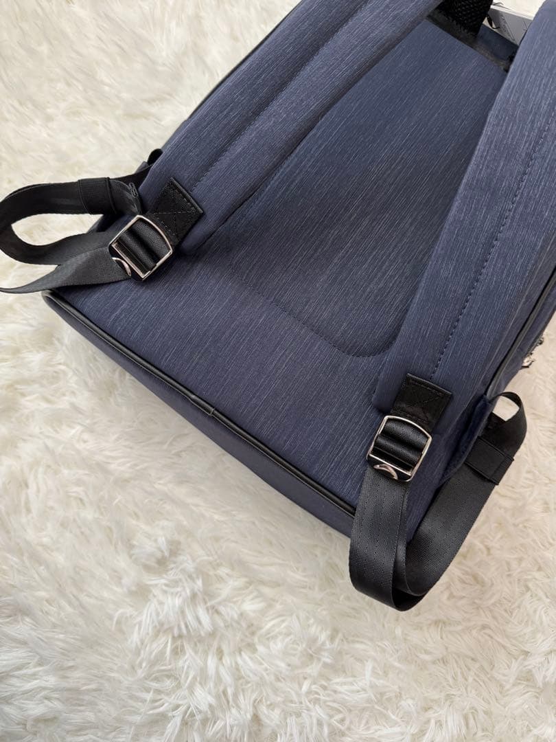 新品　タケオキクチ　ビジネスリュック　ロゴあり