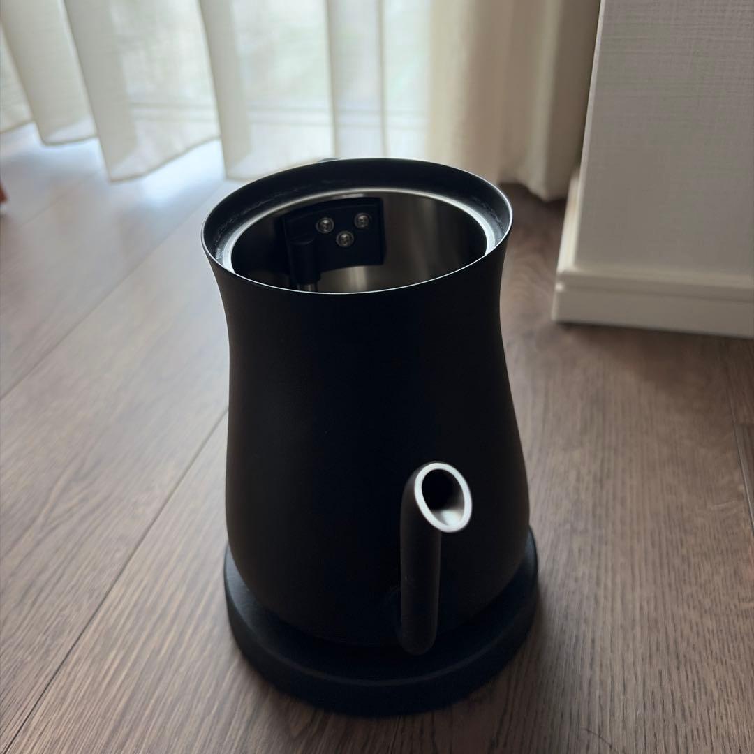 【バルミューダ】ブラック ステンレス 電気ケトル 1L