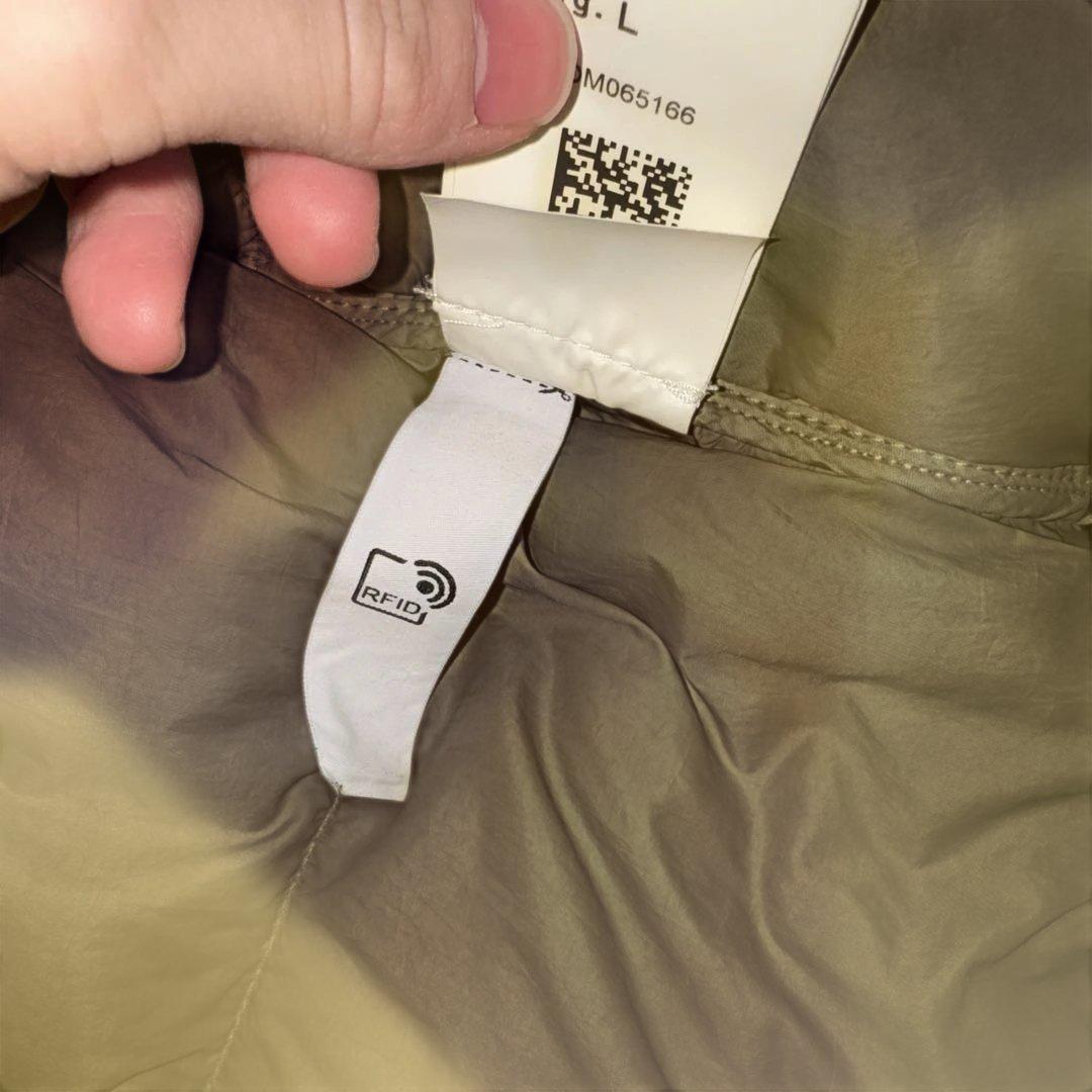 限定セールこれ以上下げれませんグリーン stone ダウンジャケット