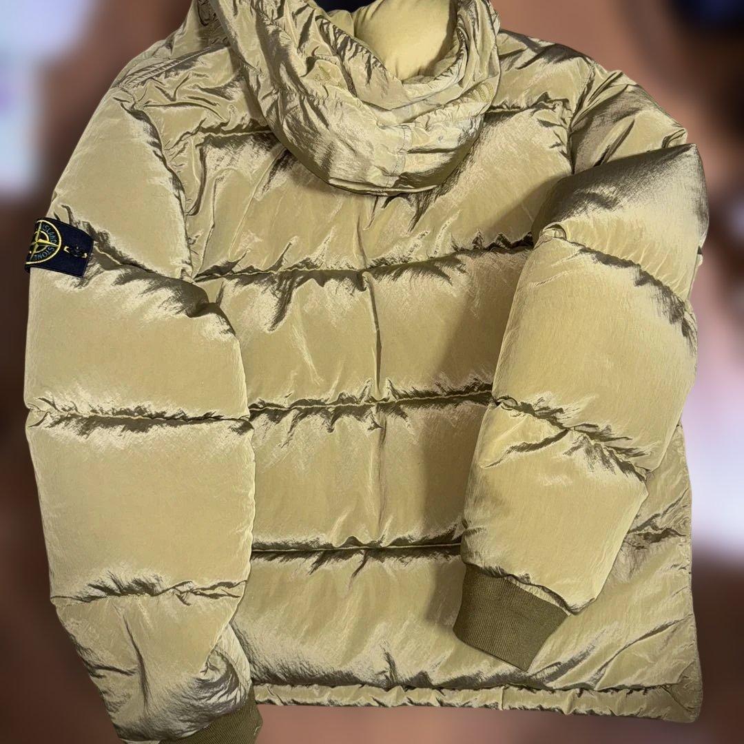 限定セールこれ以上下げれませんグリーン stone ダウンジャケット