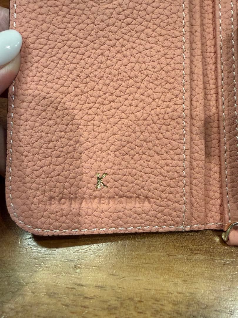 ボナベンチュラ iPhone 17 Pro 手帳型ケース グレージュ