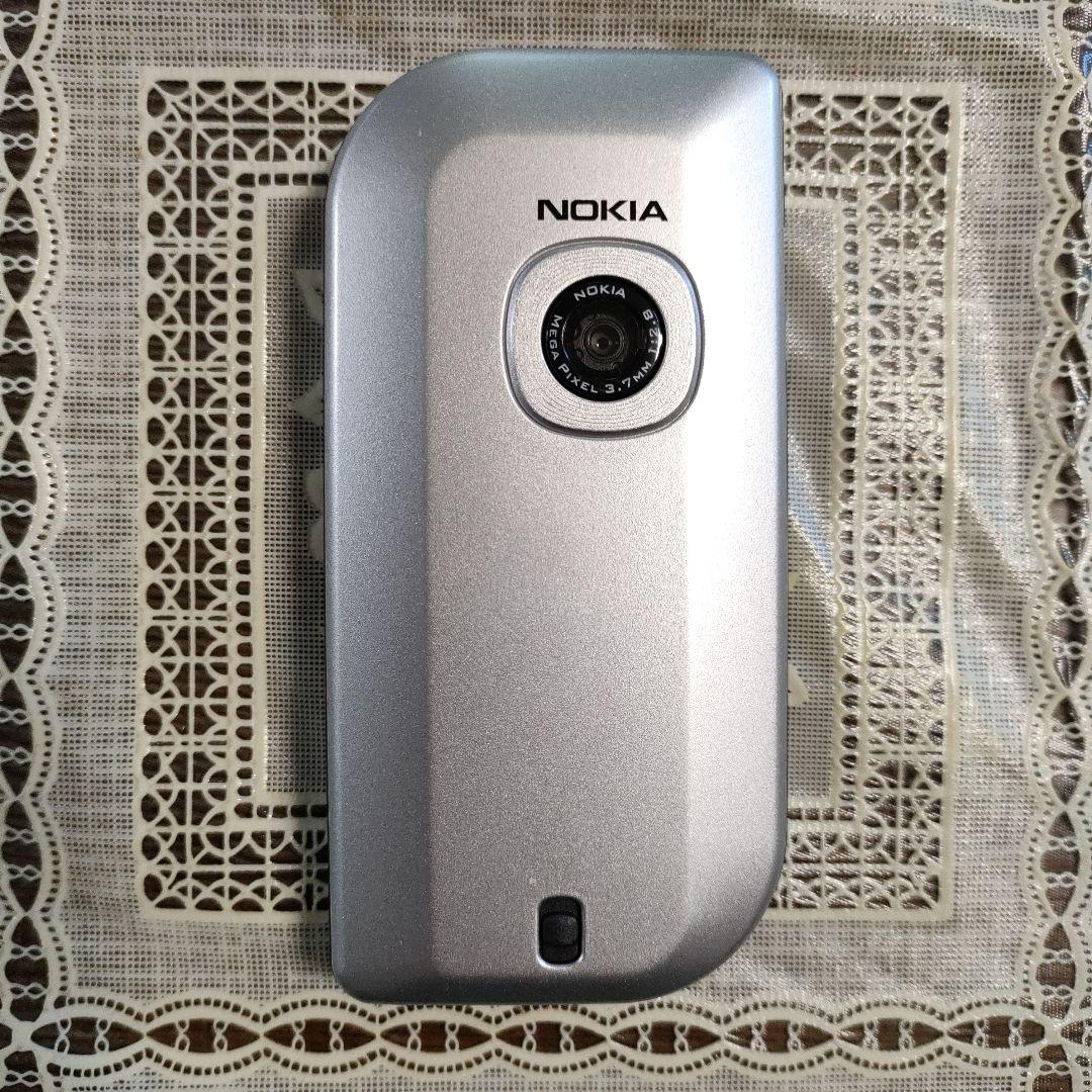 \"未使用\"ノキアNOKIA携帯電話『6670』純正バッテリー、液晶保護フィルム付