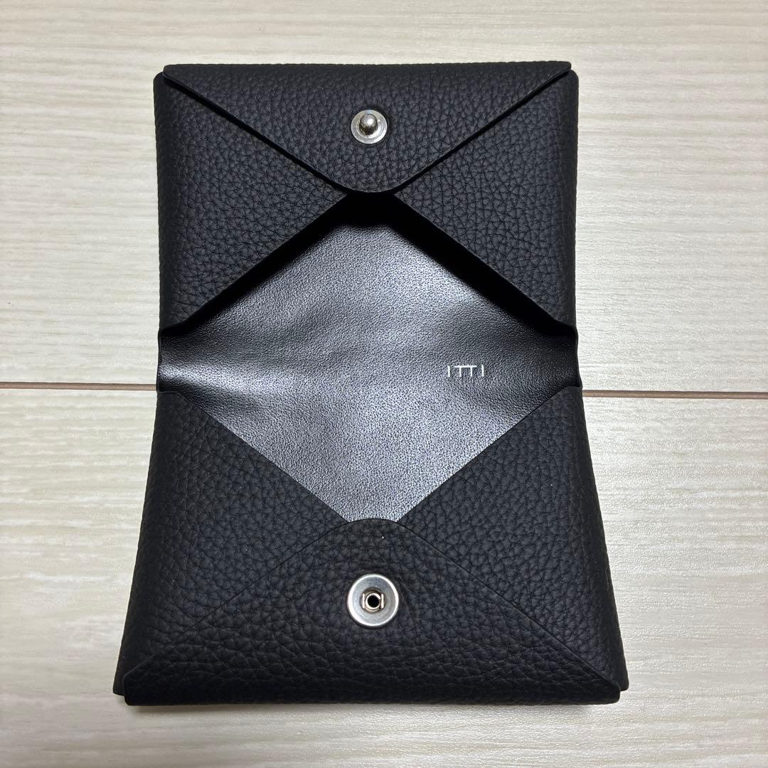 二つ折り名刺入れ