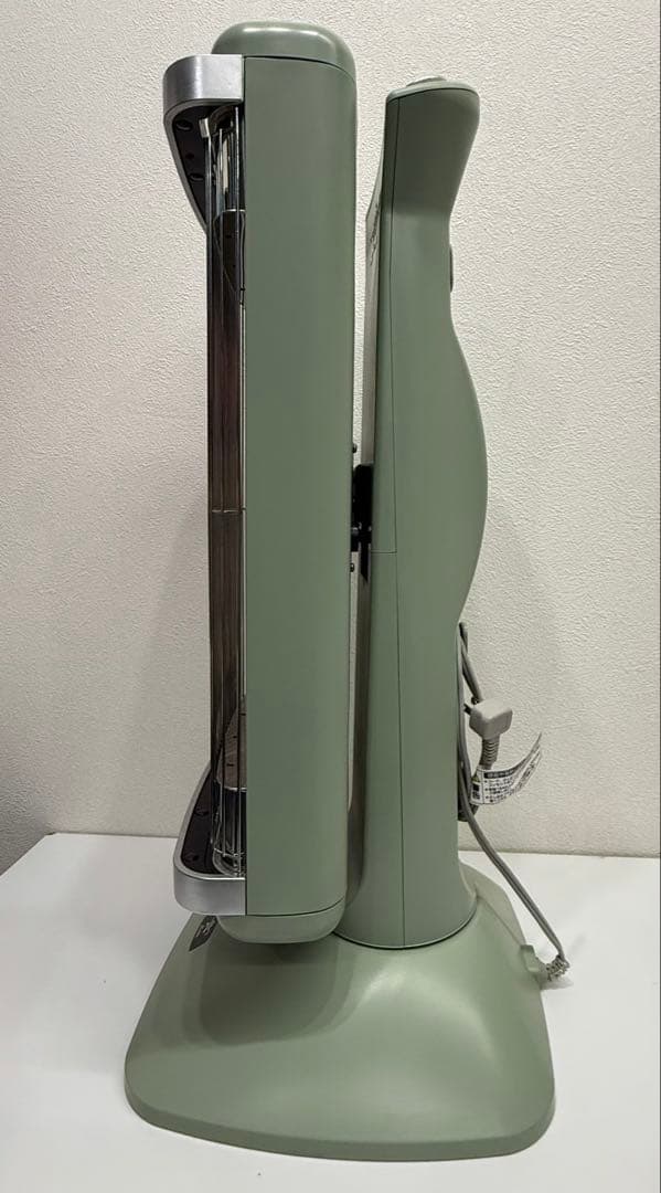 アラジン 遠赤外線グラファイトヒーター CAH-2G10A