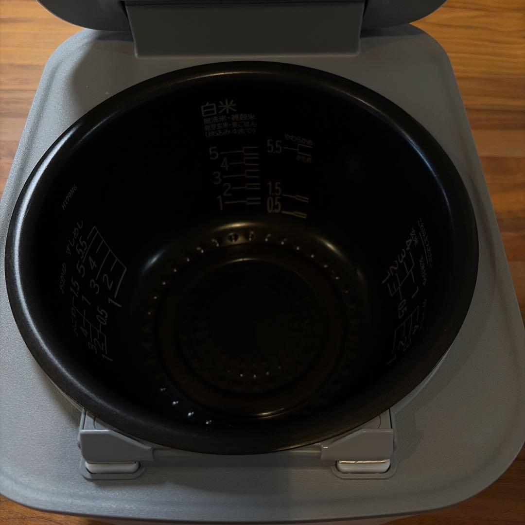 訳あり格安　2025年製12月購入　日立 炊飯器 蒸気カット RZ-V100LM