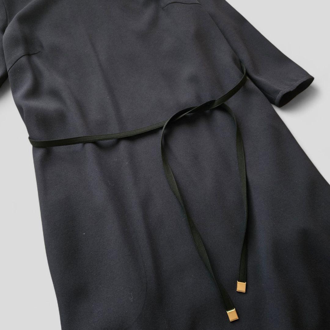 BEIGE, CINDY ワンピース バックサテン 【洗える】クリーニング済み