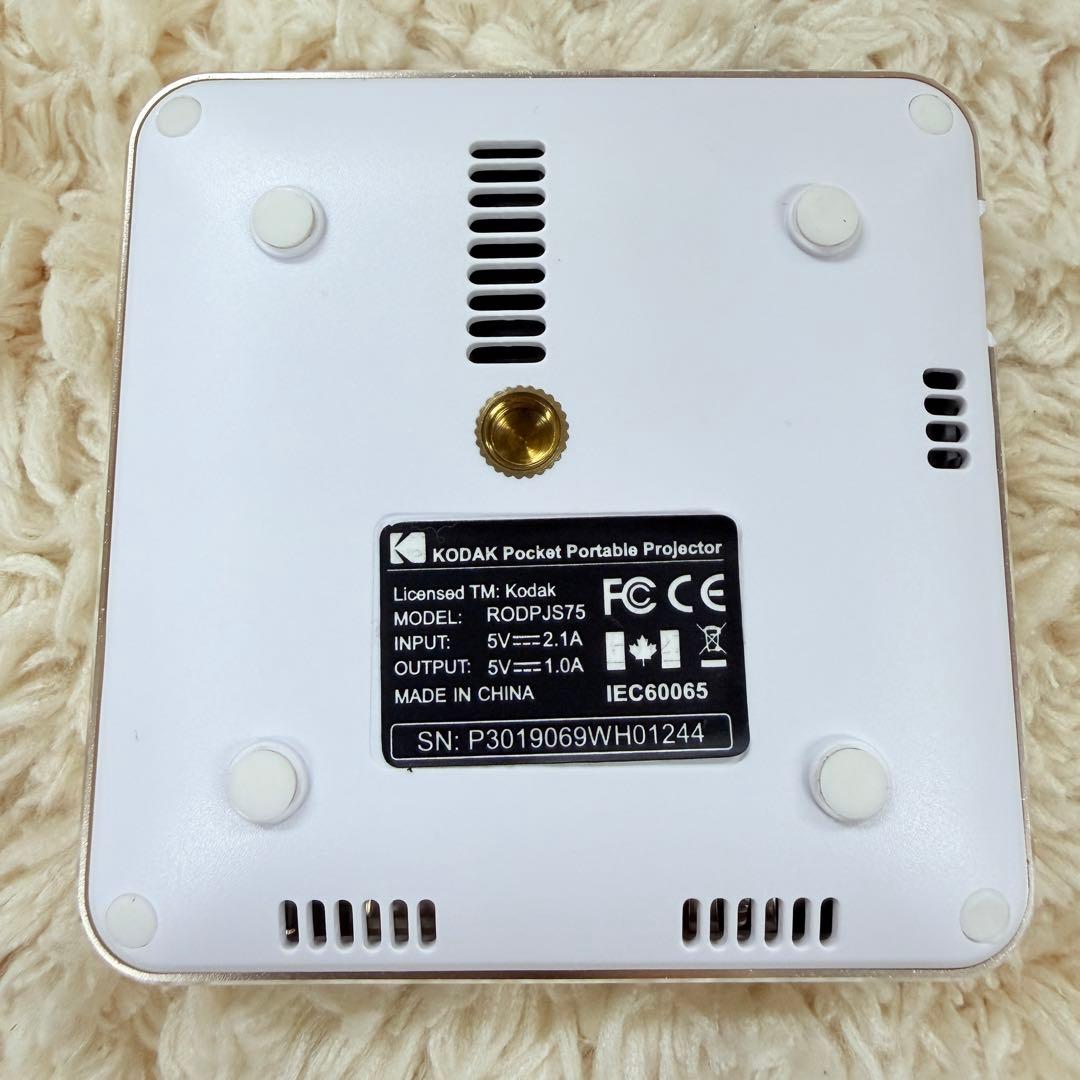 新品 Kodak Luma 75 ポケットプロジェクター HDMI　コダック
