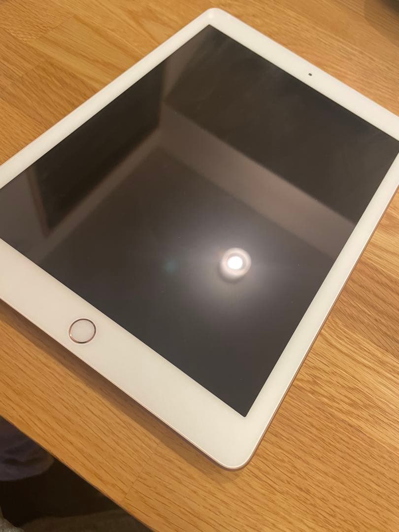 【美品傷なし】Apple 第6世代　32GB ピンクゴールド