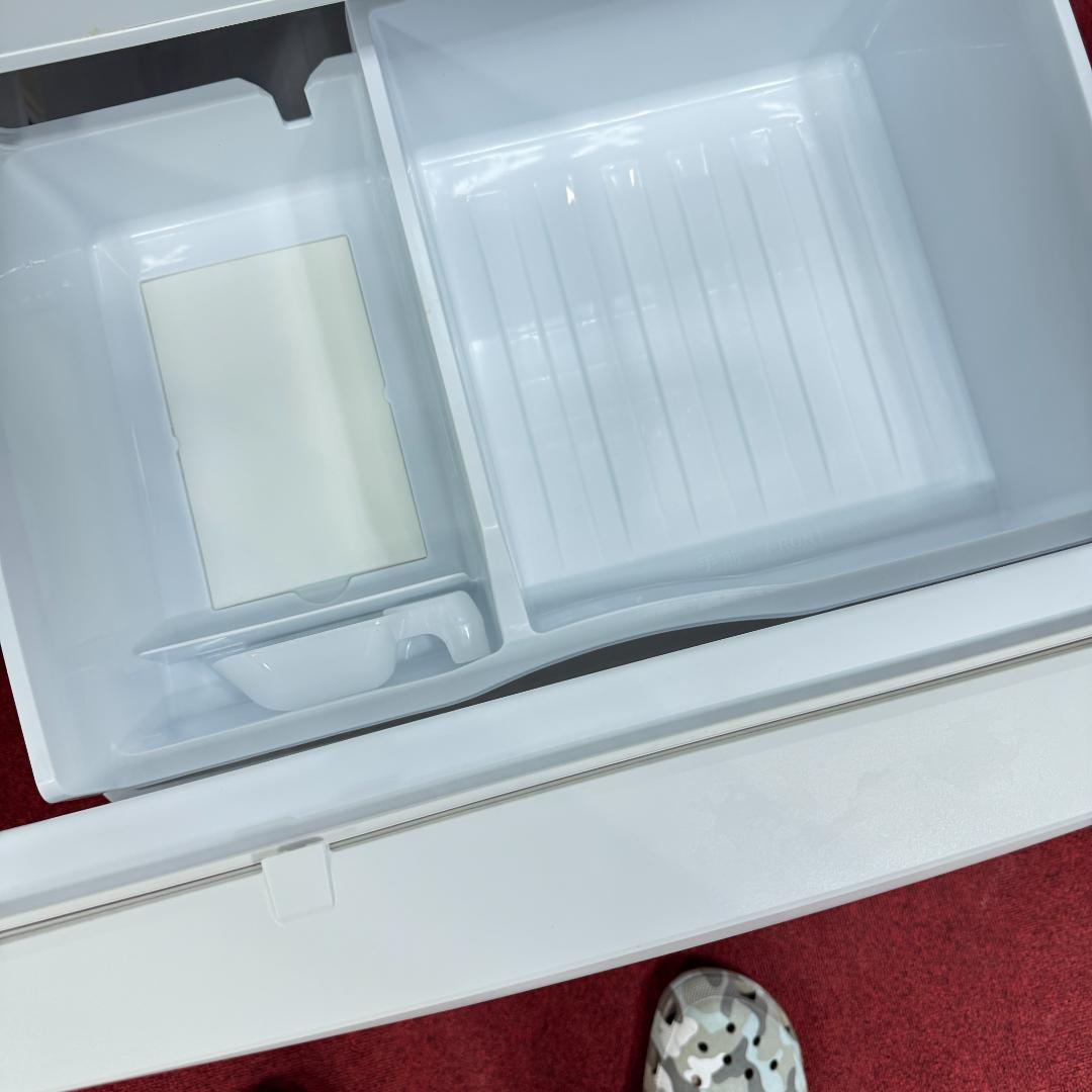 東京23区送料無料　超美品パナソニック2023年製冷蔵庫335L　洗浄/除菌済み