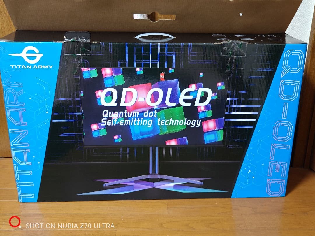 Titan Army G32T9W 32型 QD-OLED モニター　有機EL