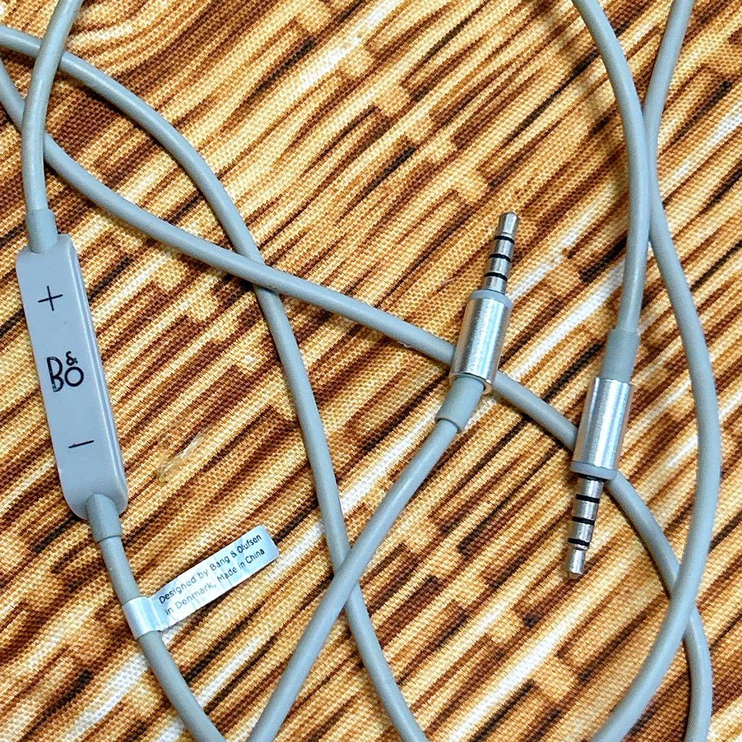 B&O BeoPlay H6オーバーイヤーヘッドフォン ナチュラル レザー 有線