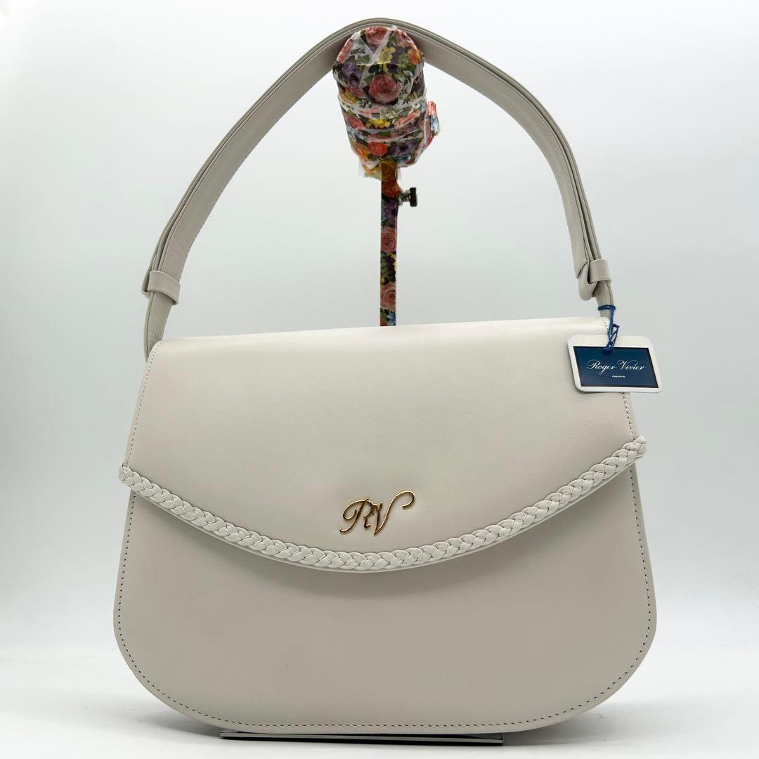 【激レア品】　ロジェヴィヴィエ　ワンショルダーバッグ　レザー　白　ロゴ　肩掛け◎